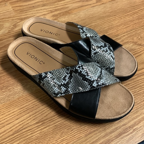 Vionic leather snake print strap sandals qvc slip on shoes - Picture 4 of 4